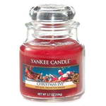 Yankee Candle Christmas Eve mirisna svijeća Classic mala 104 g