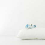 Dječja bijela lanena jastučnica Linen Tales Nature 40 x 45 cm