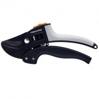 Fiskars P83