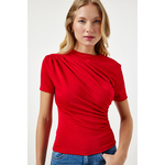 Happiness İstanbul Women's Red Gathered Detailed Viscose Blouse crvena
