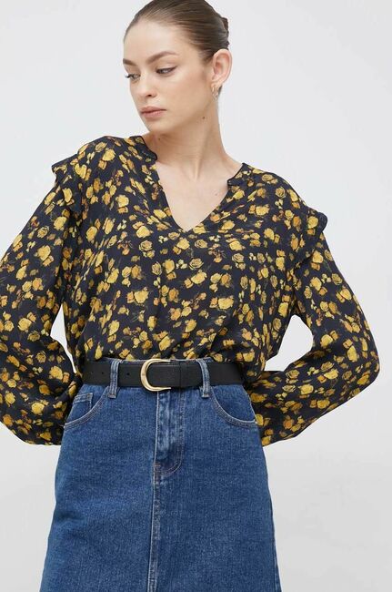 Bluza Tommy Hilfiger za žene, boja: žuta, s uzorkom - zlatna. Majica iz  kolekcije Tommy Hilfiger. Model izrađen od tkanine s uzorkom. Ima V izrez.